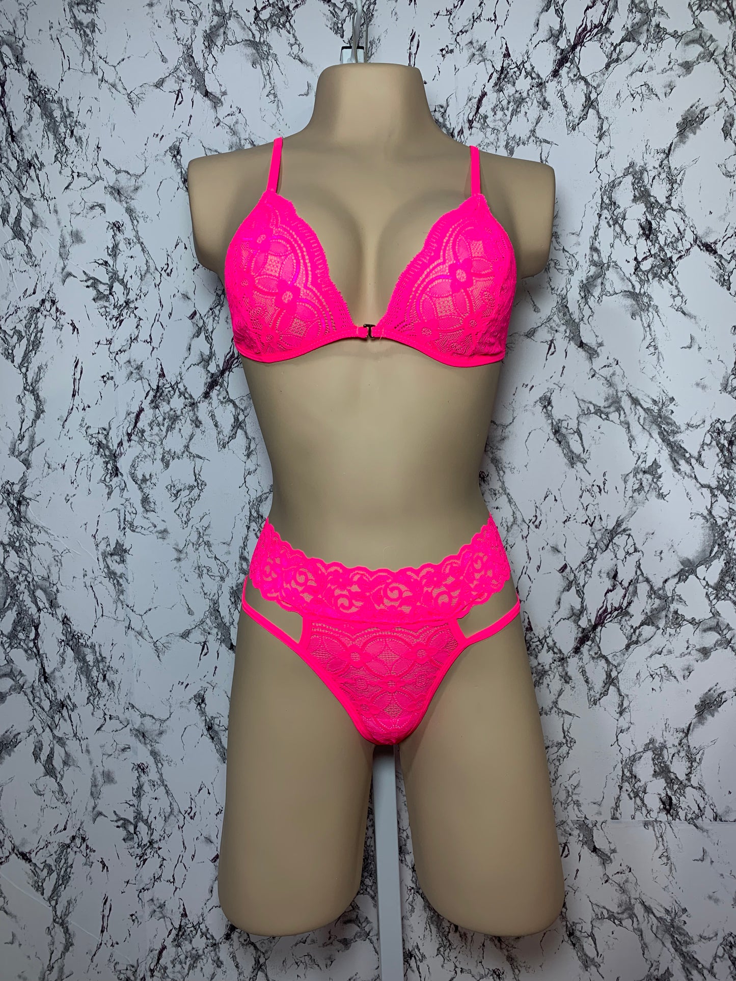 Ref 34 Fucsia