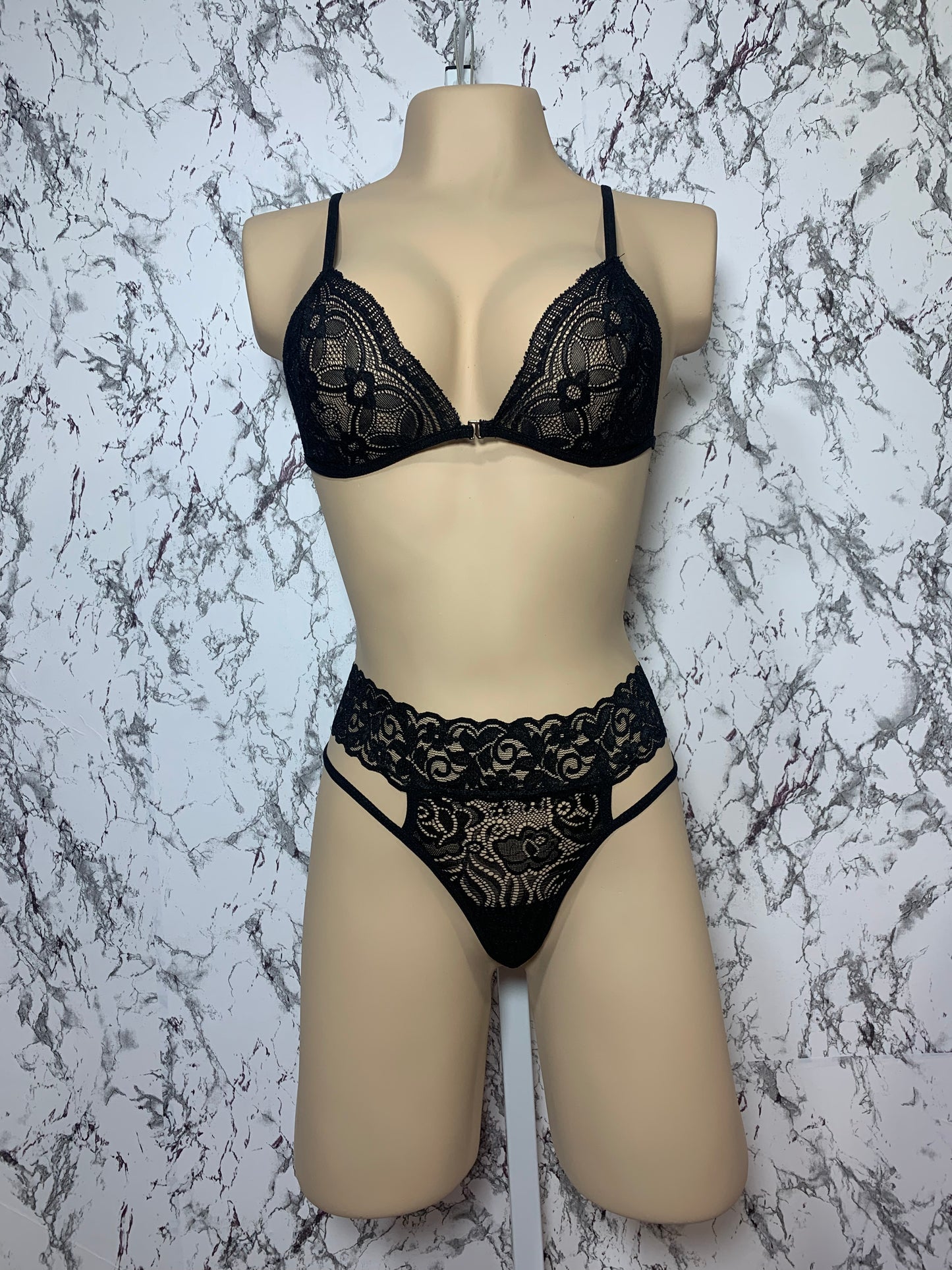 Ref 34 Negro